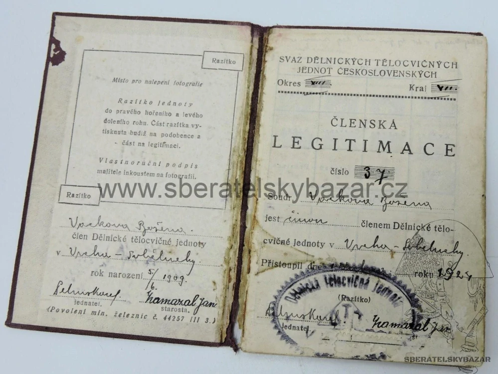 Průkazka Dělnická tělovýchovná jednota - První republika III.jakost