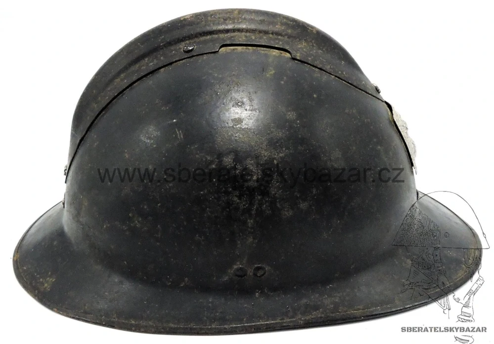 Francouzská přilba m26