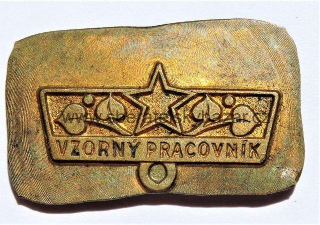 Výlisek zmetek stužky vzorný pracovník 