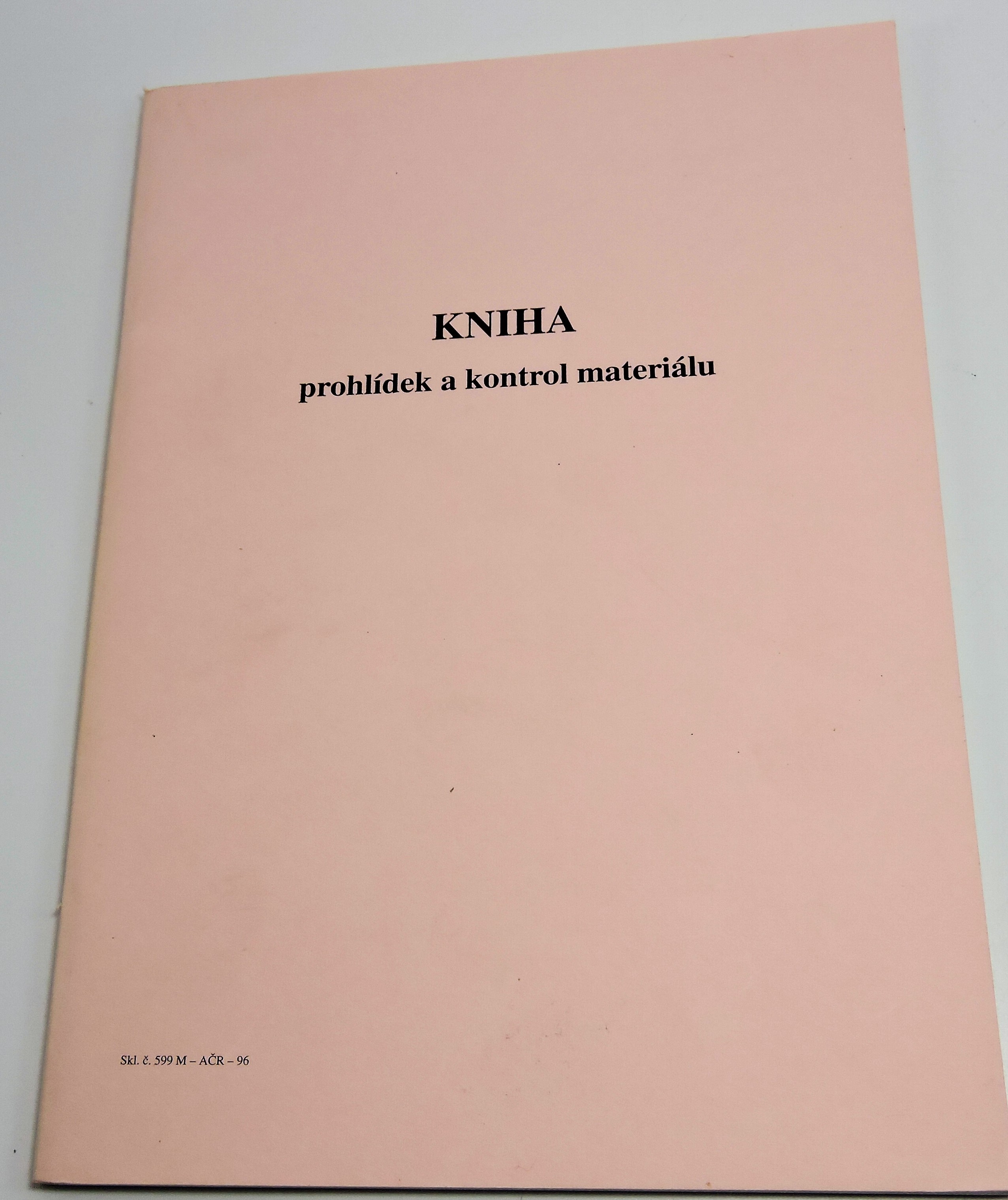 Kniha prohlídek a kontrol materiálu AČR
