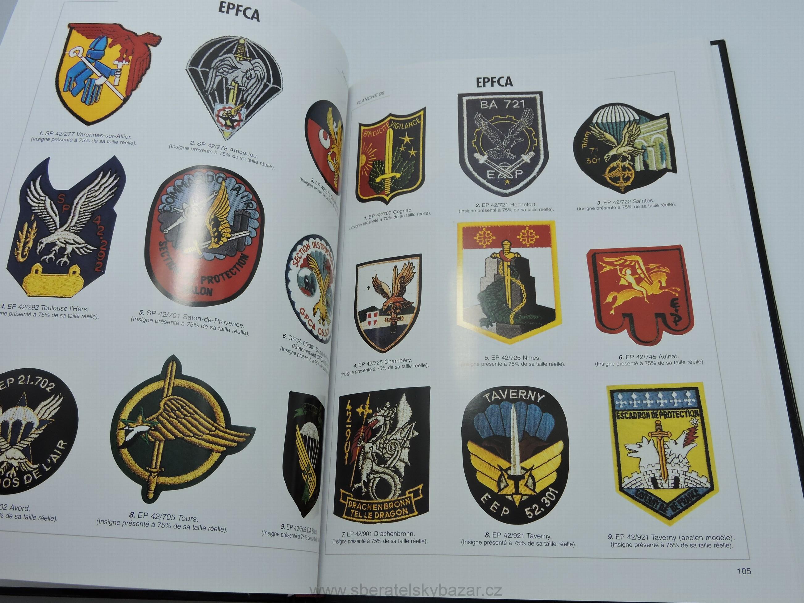 Kniha Insignes et brevets parachutistes de l'armée française