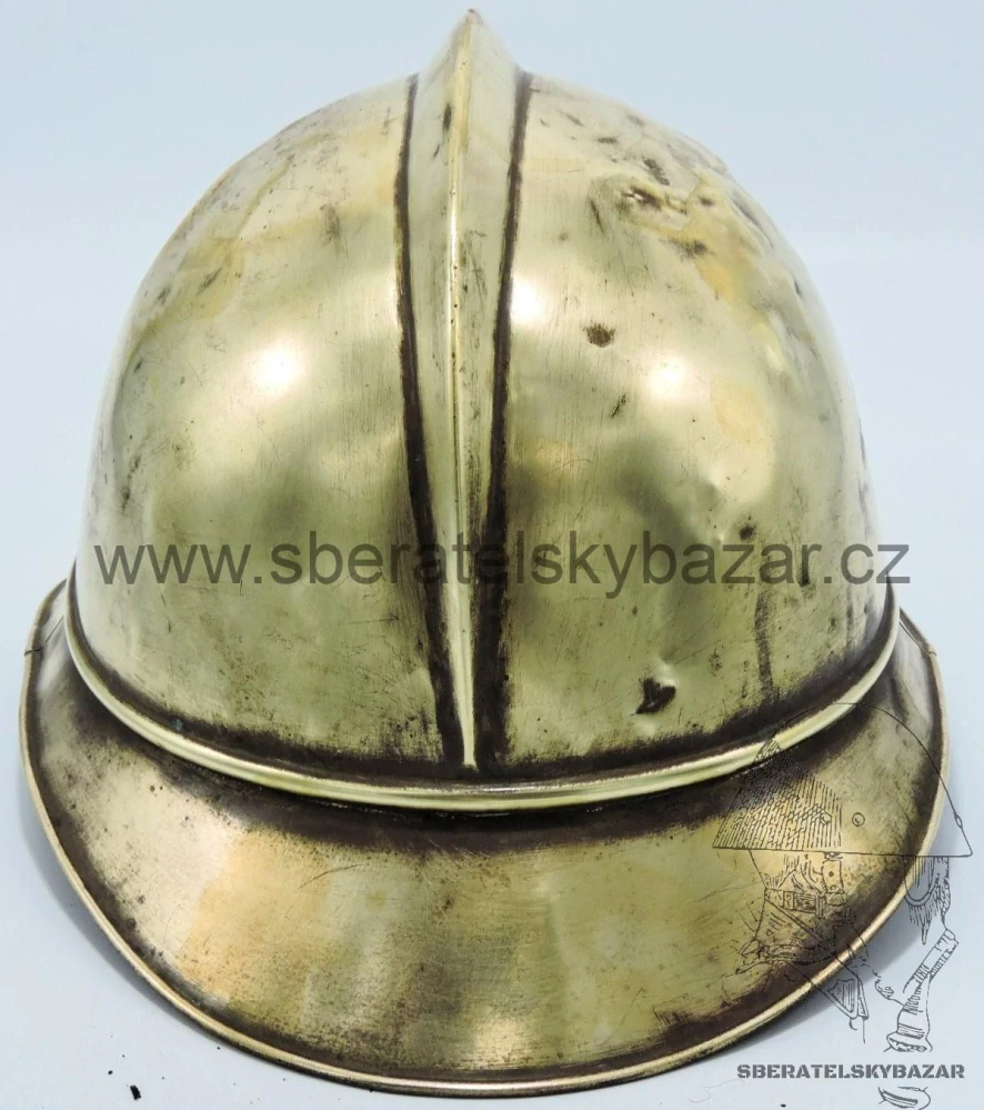 Hasičská přilba zlatá