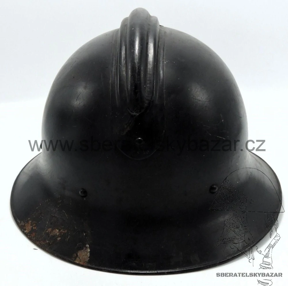 Přilba vz.29 atypická 8 nýtová