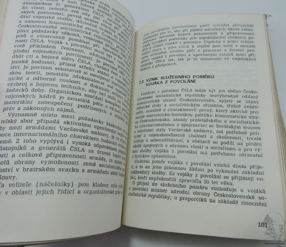 Předpis ČSLA Prvání řád v rukou velitele