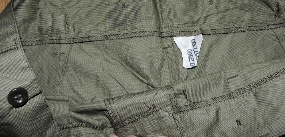 Kalhoty Mise 1990, Kuvajt CZECHOSLOVAKIA - Skladovka
