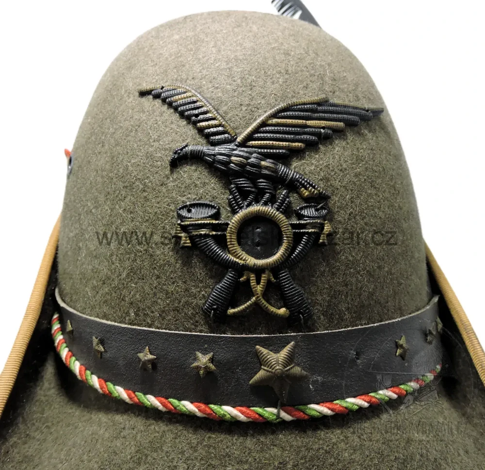 Itálie – Klobouk Alpini