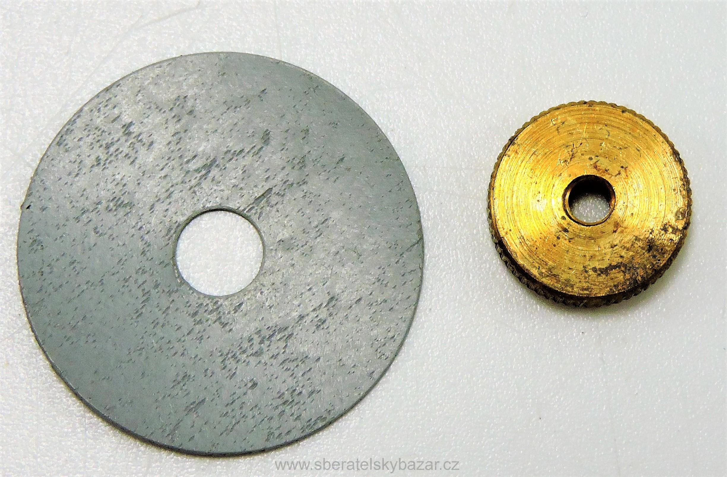 Matka na odznaky ČSLA - Včetně podložky