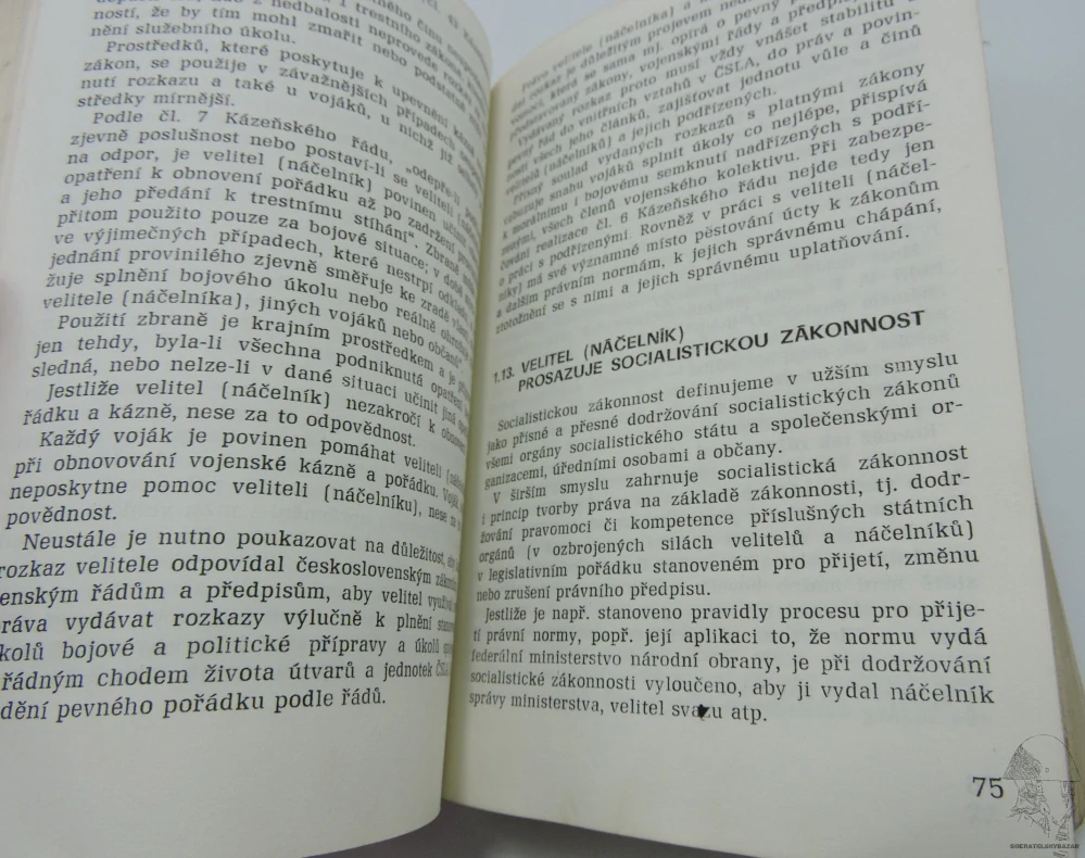 Předpis ČSLA Prvání řád v rukou velitele