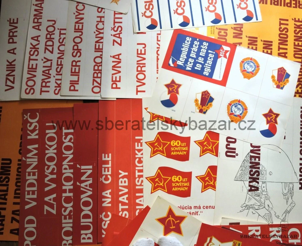 Originál propagandistické plakáty na nástěnku ČSLA 50ks