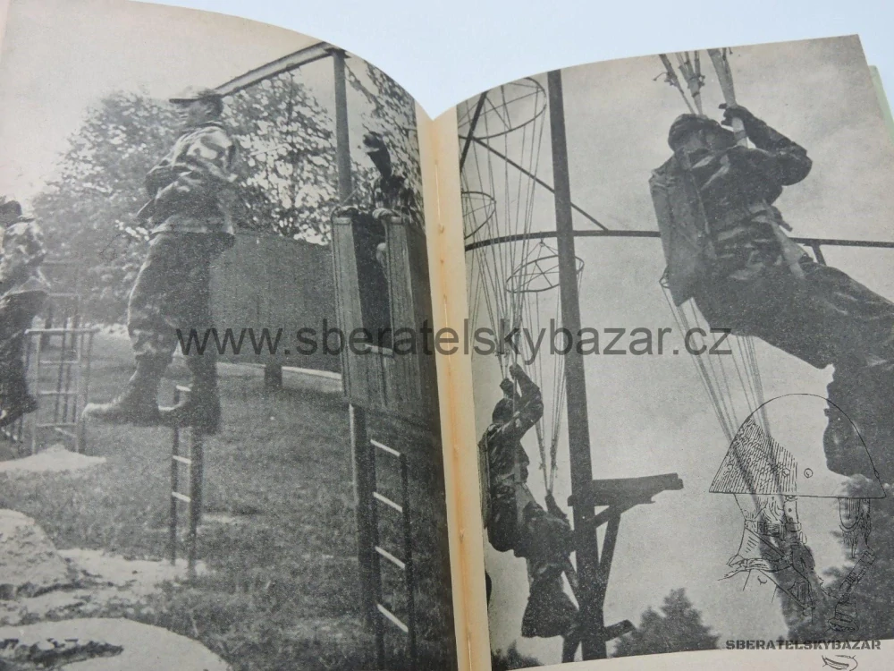 Příručka pro výsadkáře ČSLA 1961 - VÚ Klecany