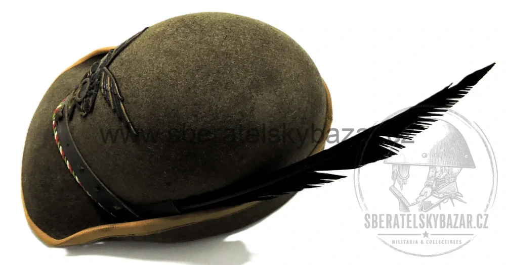 Itálie – Klobouk Alpini