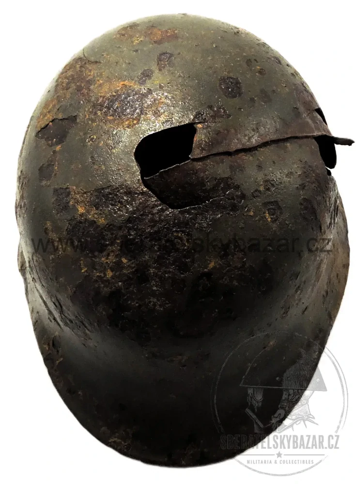 Německá přilba Wehrmacht M40 – originál WWII, původní barva