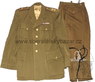 Uniforma štábního důstojníka poručíka pěchoty 