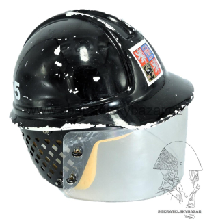 Přilba PÚ VB - PČR 1993