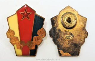 Odznak ČSLA - Vzorná jednotka - starší verze Tombak značený ZUKOV